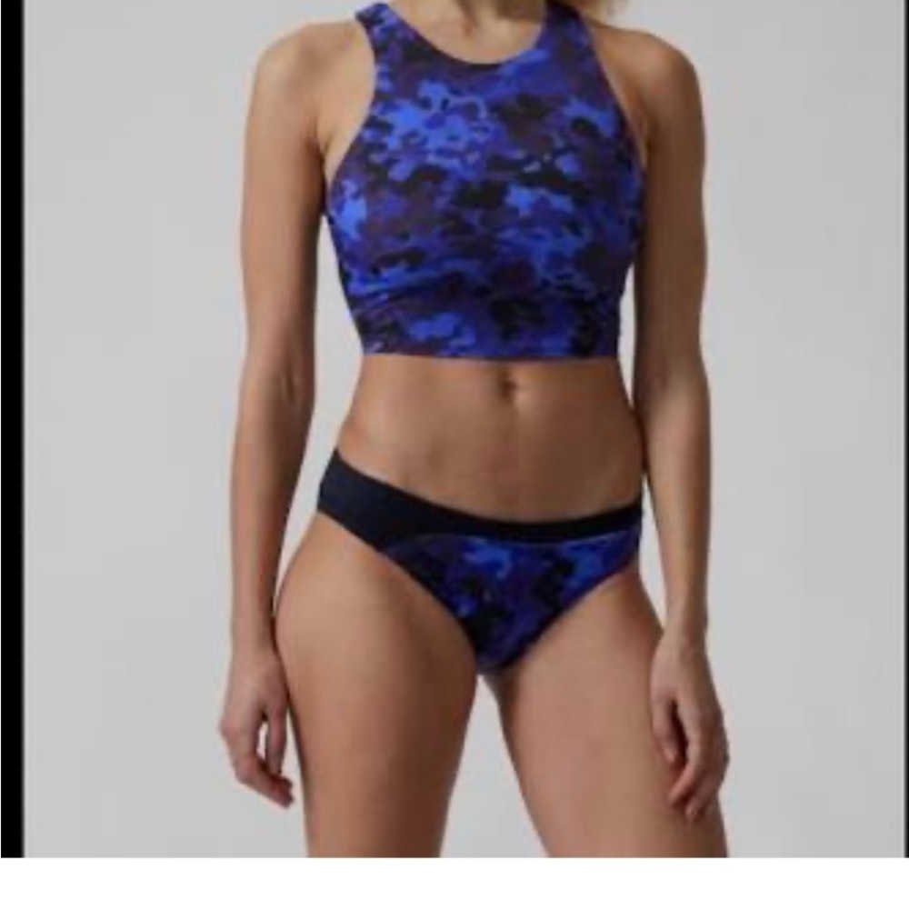Athleta, New, no tags, conscious crop bikini top Large, D cup